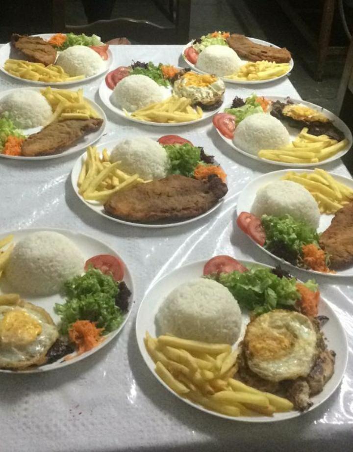 Pousada E Restaurante Frente Mar H Гуаружа Экстерьер фото